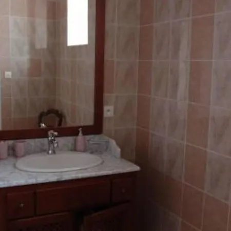 Maison De Charme Avec Terrain - 4 Chambres, Terrasse Et Salon Confort - Pays De Jeanne D'arc - Fr-1-585-130 *
